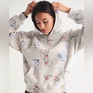 Abercrombie Sunday Hoodie